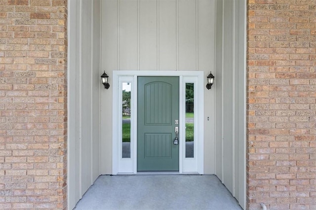 view of doorway to property