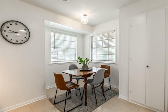 dining room with light tile patterned floors