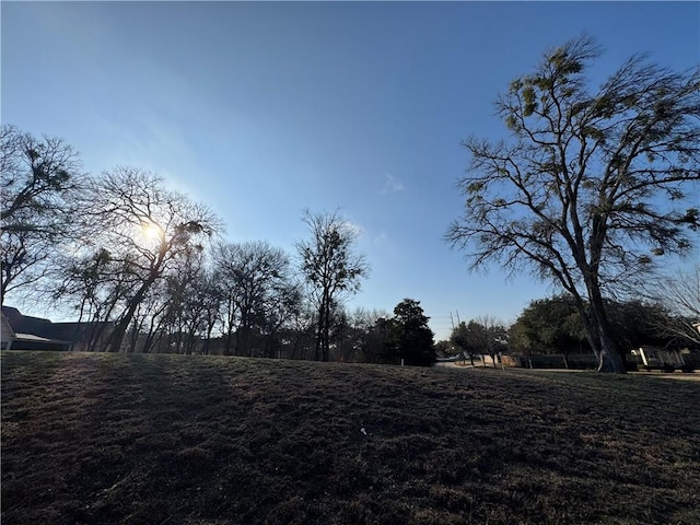 Listing photo 2 for 4 Wickson Rd, Woodway TX 76712