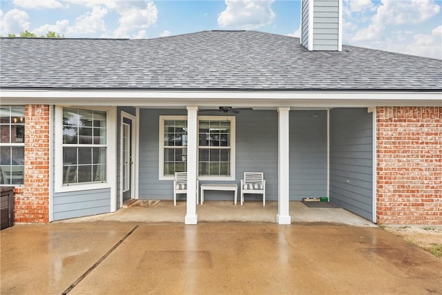 view of patio with ceiling fan