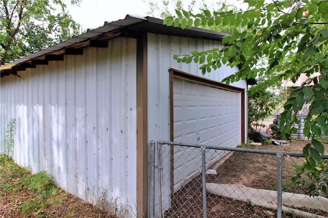 view of outdoor structure with a garage