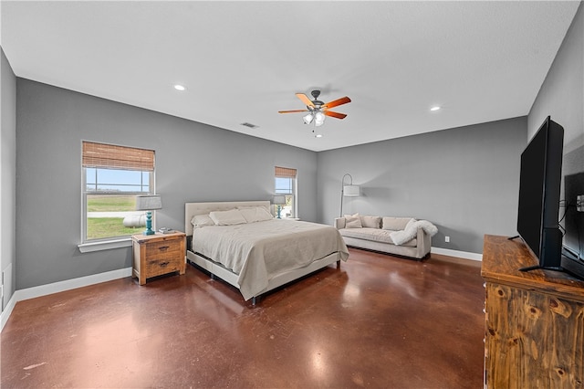 bedroom with ceiling fan