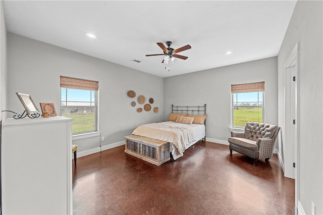 bedroom with ceiling fan