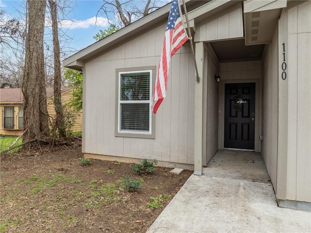 view of entrance to property