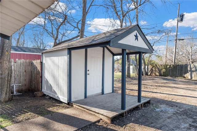 view of outbuilding