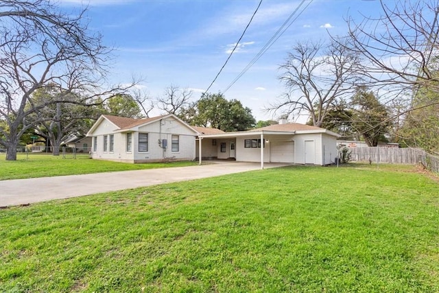 single story home featuring a front yard and a carport