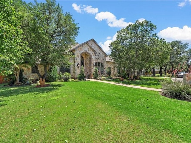 view of front of house with a front yard