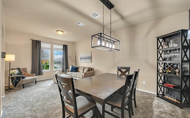 dining room with carpet