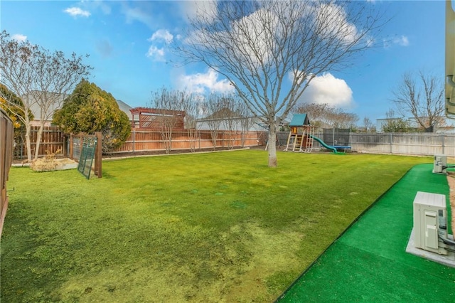 view of yard featuring a playground