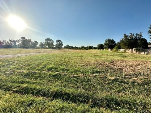 Listing photo 3 for TBD Chapman Road, Hewitt TX 76643