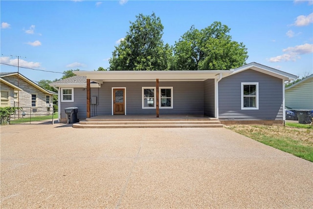 ranch-style house with a porch