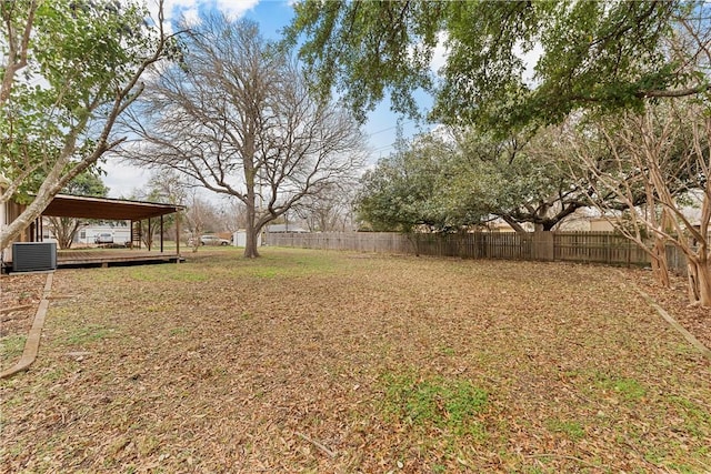 view of yard featuring central AC unit