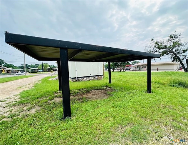 view of yard featuring a carport