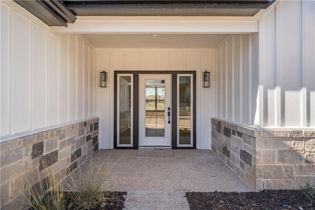 view of doorway to property