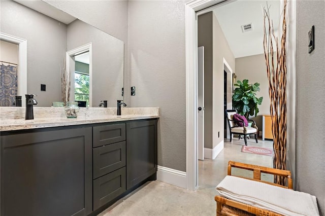 bathroom with vanity