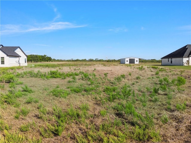 Listing photo 3 for 1909 Jackson Ln, China Spring TX 76633