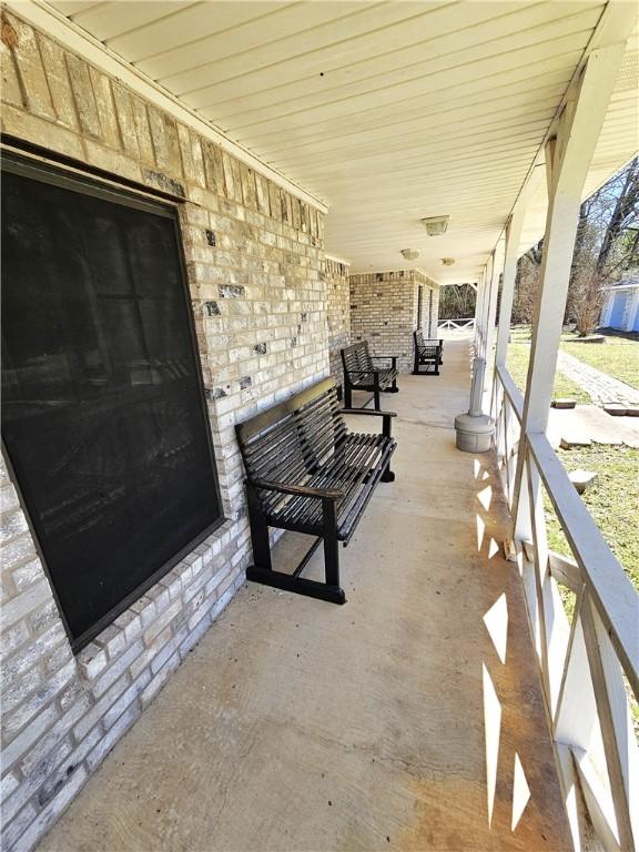 view of patio / terrace with a porch