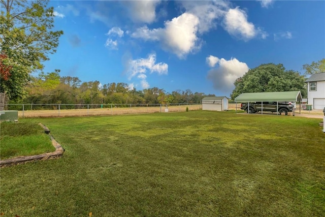 view of yard featuring a carport