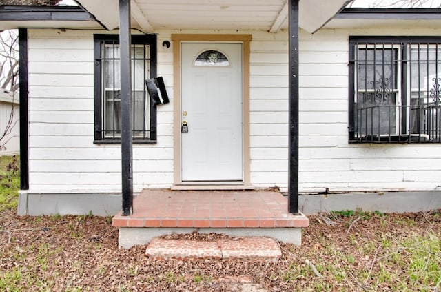 view of property entrance