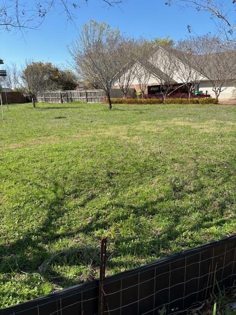 Listing photo 2 for 472 Dal Paso Dr, Waco TX 76706