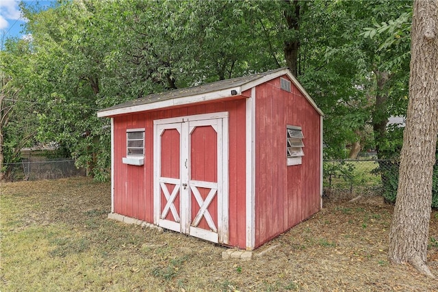 view of outbuilding