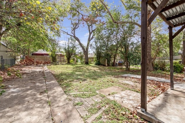 view of yard with a patio area