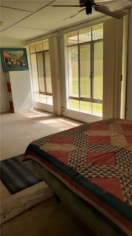 bedroom featuring ceiling fan