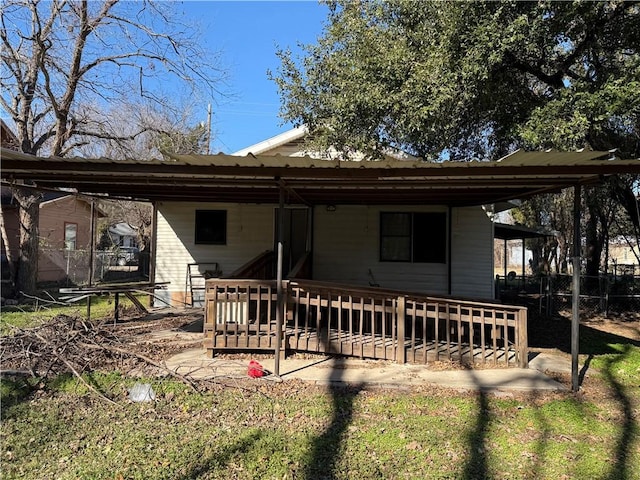 view of front of home featuring a deck