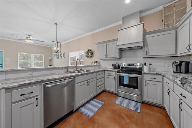 kitchen featuring gray cabinets, plenty of natural light, stainless steel appliances, and sink