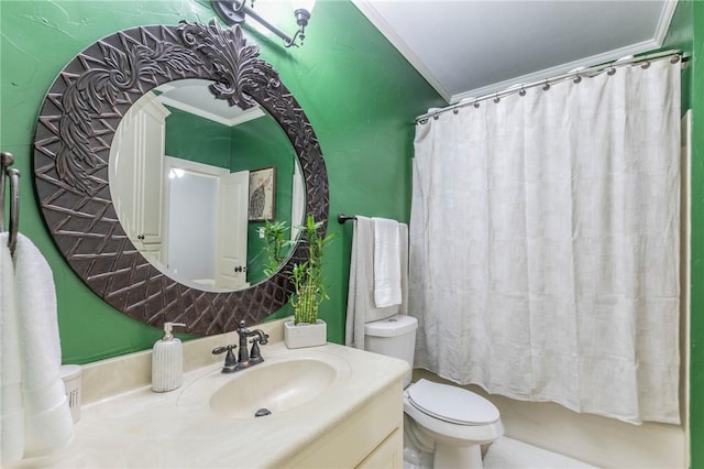 bathroom featuring ornamental molding, vanity, toilet, curtained shower, and lofted ceiling