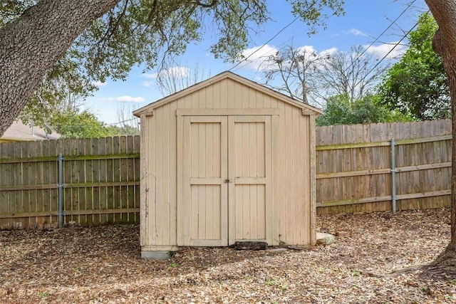 view of outdoor structure