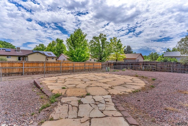 view of yard featuring a patio