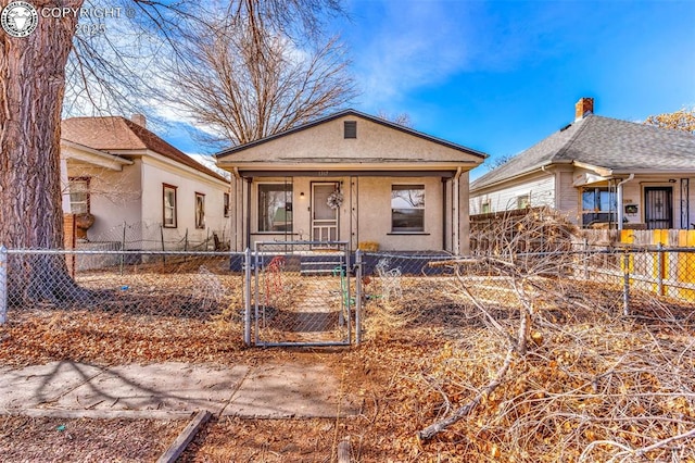 view of front of property featuring a porch