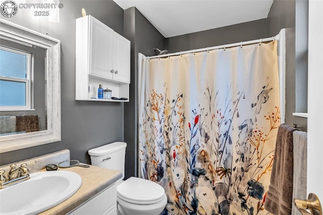 3065 Pear St, Canon City, CO 81212 - full bath with toilet, vanity, and a shower with curtain