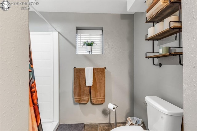 3065 Pear St, Canon City, CO 81212 - full bathroom featuring toilet and curtained shower