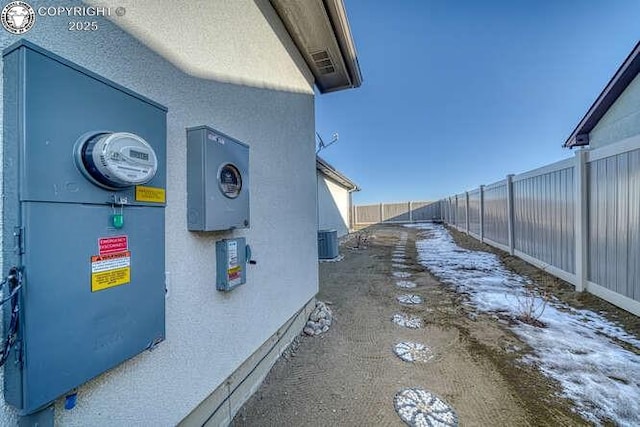 336 Arrowhead Dr, Florence, CO 81226 - view of home's exterior featuring stucco siding and central AC
