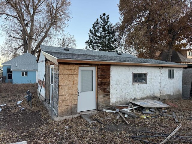 view of outbuilding