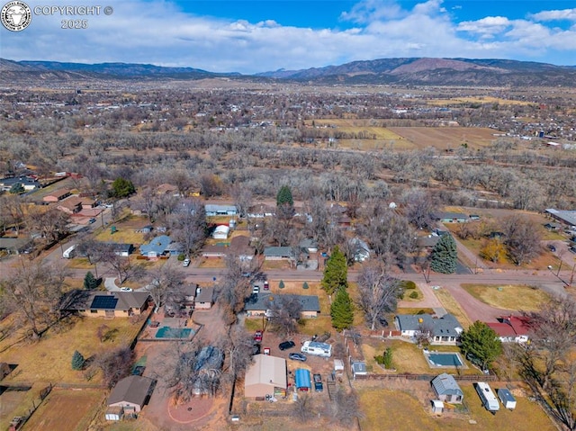 bird's eye view featuring a mountain view