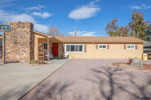 view of front of home featuring a patio