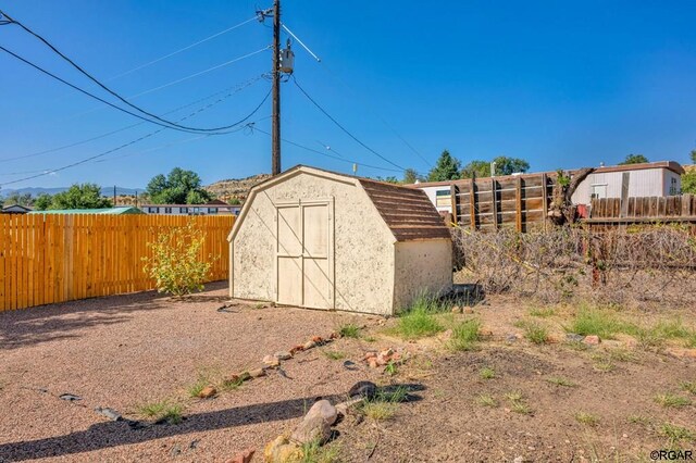 view of outbuilding