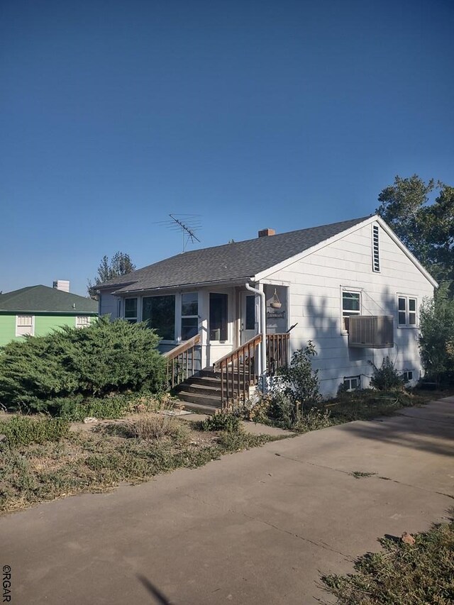 view of front of home