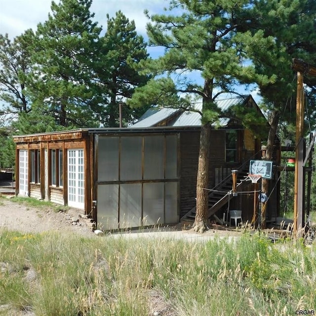 view of outdoor structure