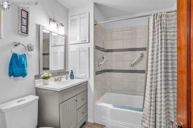 925 2nd St, Penrose, CO 81240 - full bath featuring vanity and shower / bath combo