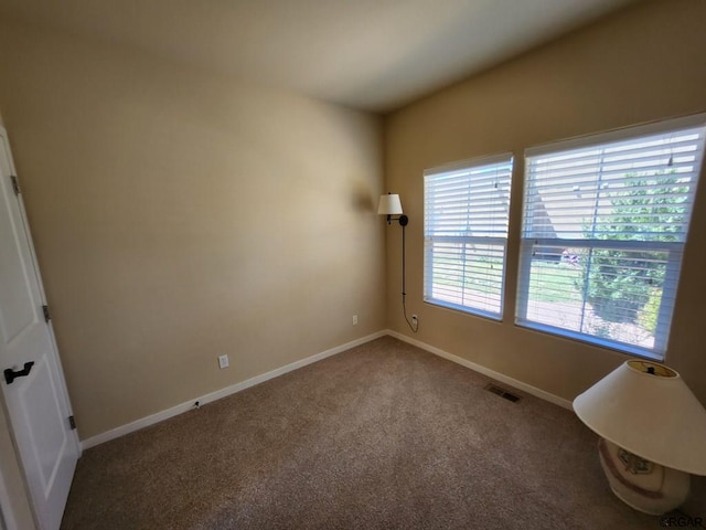 view of carpeted spare room