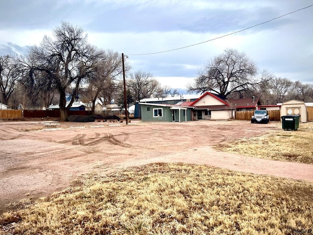 view of yard with a garage