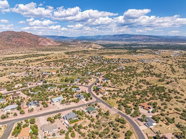 bird's eye view featuring a mountain view