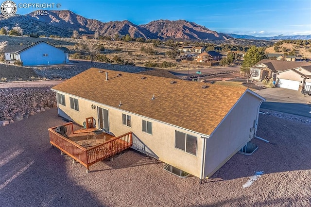 bird's eye view featuring a mountain view