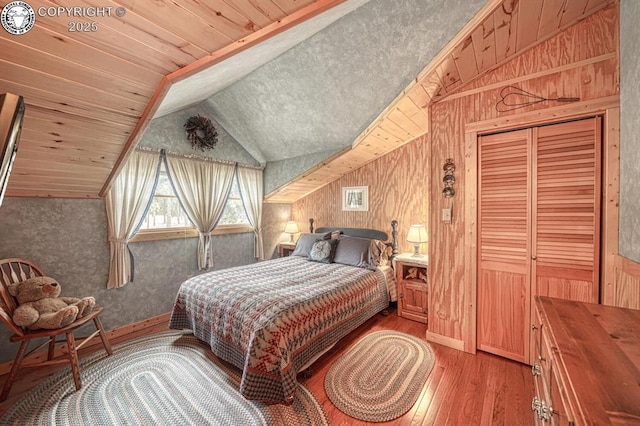 136 Beneaton Ln, Westcliffe, CO 81252 - bedroom with wood-type flooring and lofted ceiling