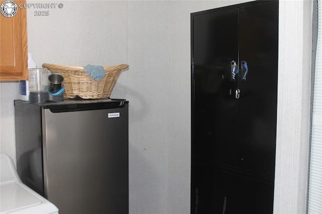 8 Cedar Ridge Rd, Williamsburg, CO 81226 - detailed view of freestanding refrigerator