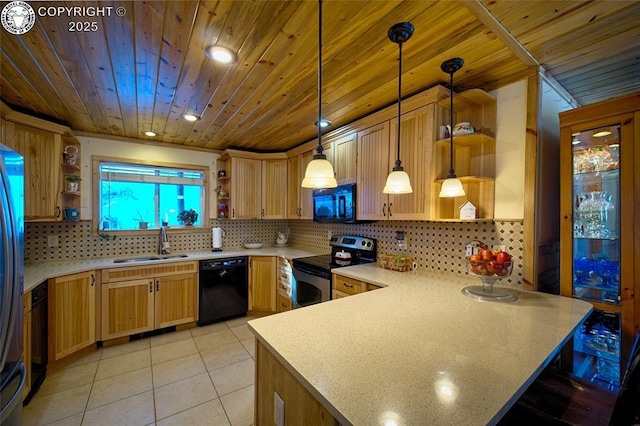 kitchen with sink, wood ceiling, decorative light fixtures, kitchen peninsula, and black appliances